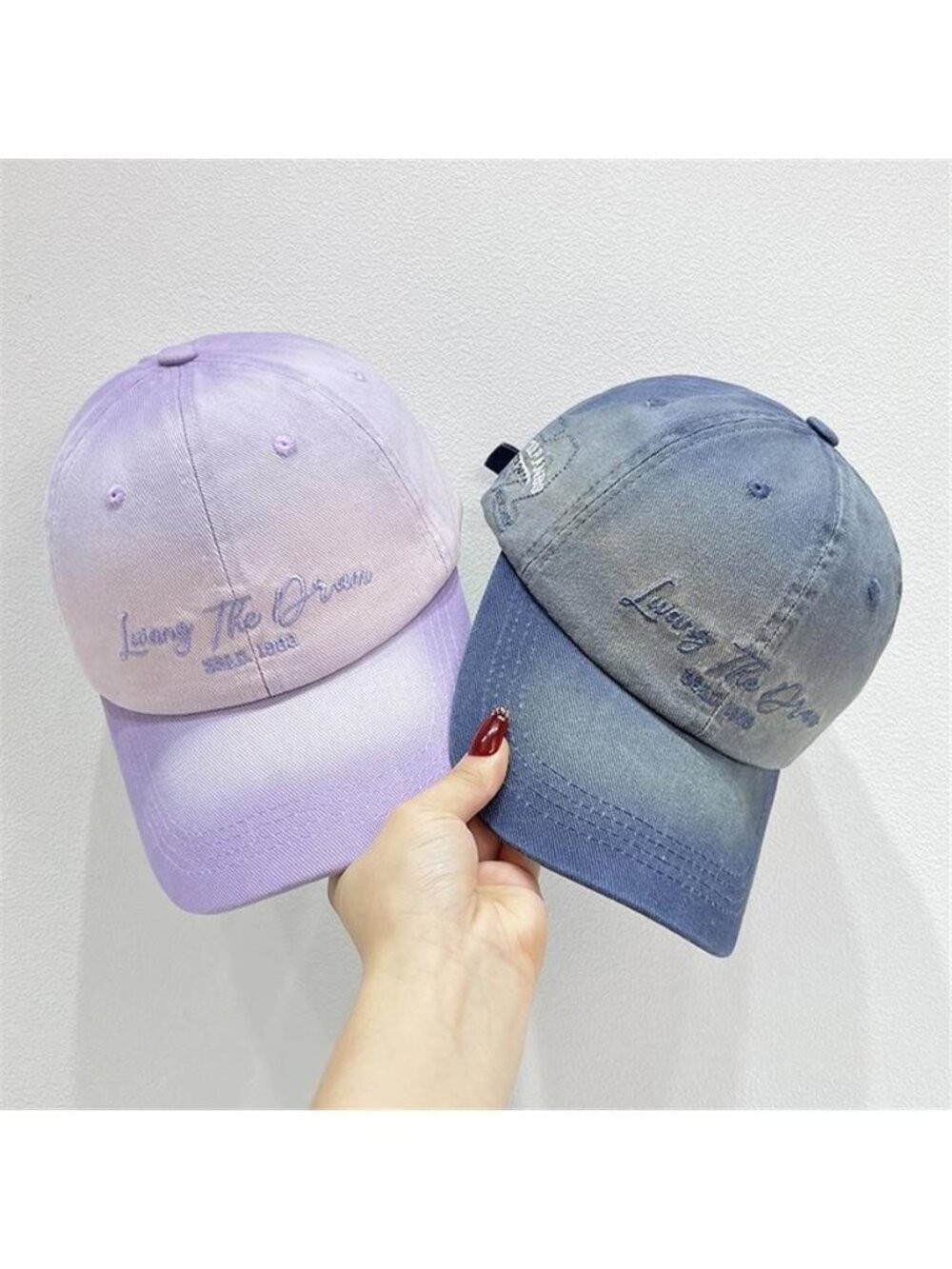 Gradient Color Embroidered Baseball Cap - Picture 4 of 8